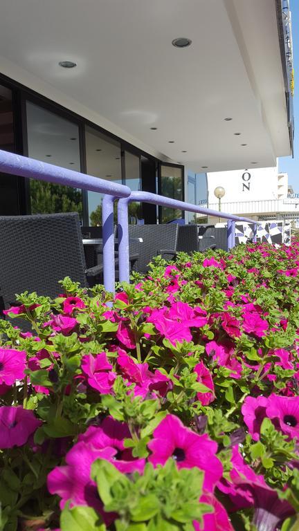 Hotel Iride & Spa 切塞纳蒂科 外观 照片